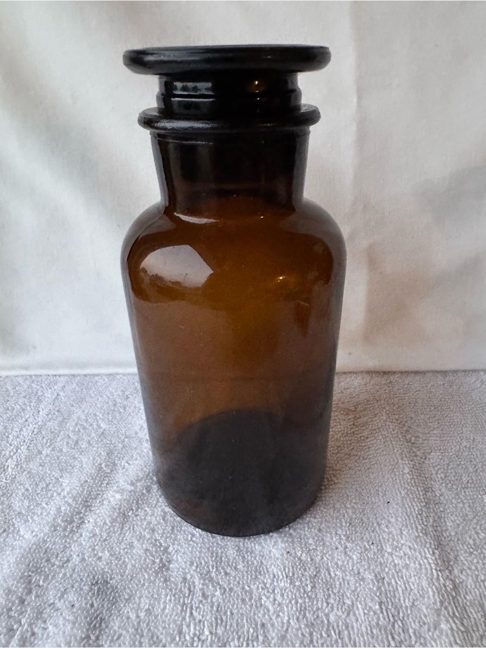 Vintage Amber Glass Apothecary Jar - 550mml